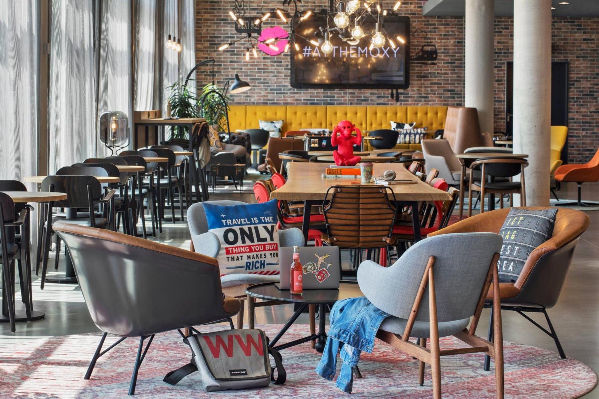 Moxy Frankfurt Airport Hotel Kelsterbach