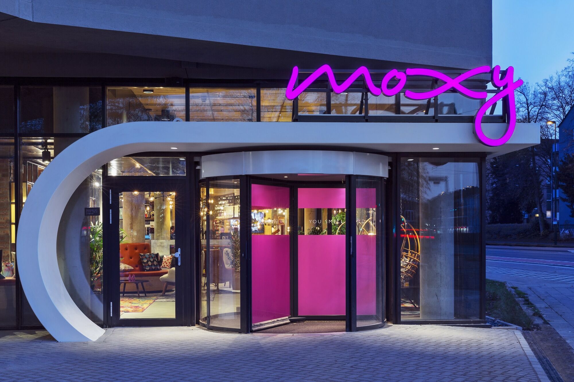 Hotel Moxy Frankfurt Airport